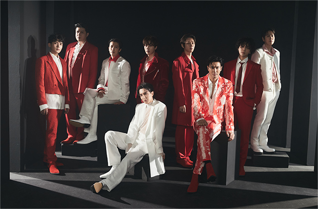 SUPER JUNIOR